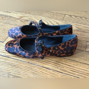 Larroude Blair Animal Print Ballet Flat - Size 5.5 - NWOB